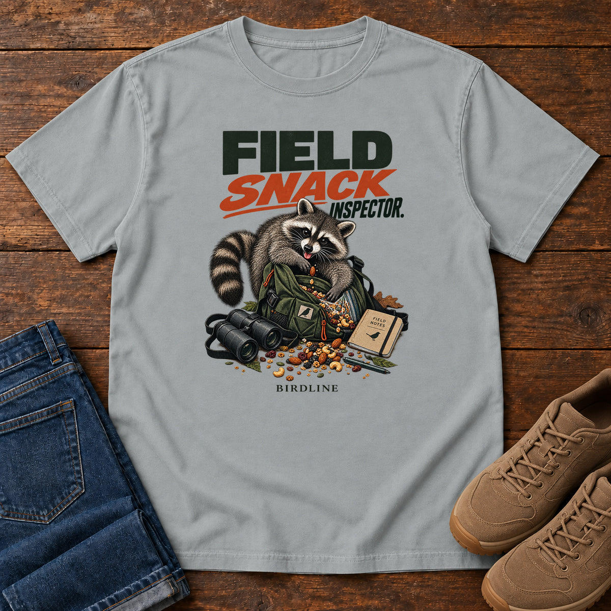 Field Snack Inspector Raccoon T-Shirt in Granite