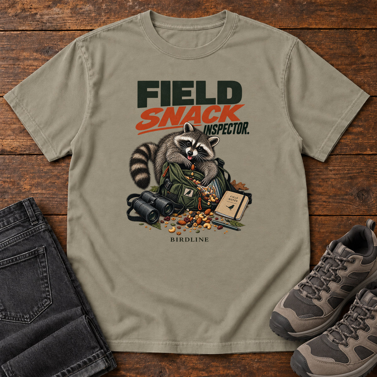 Field Snack Inspector Raccoon T-Shirt in Sandstone