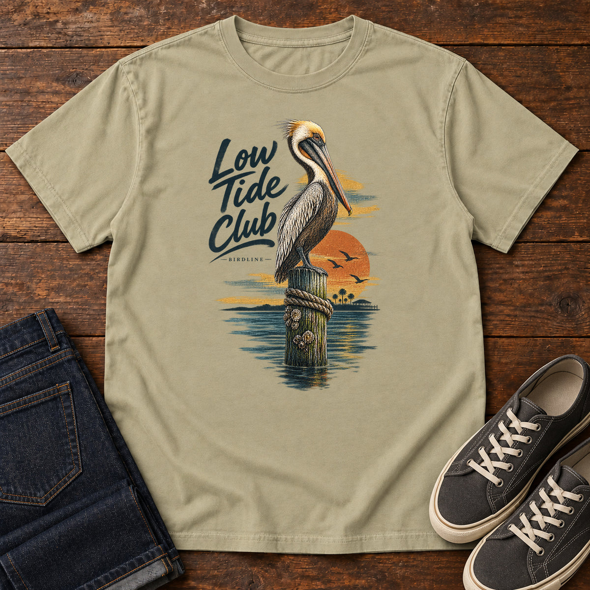 Low Tide Club Pelican T-Shirt in Khaki
