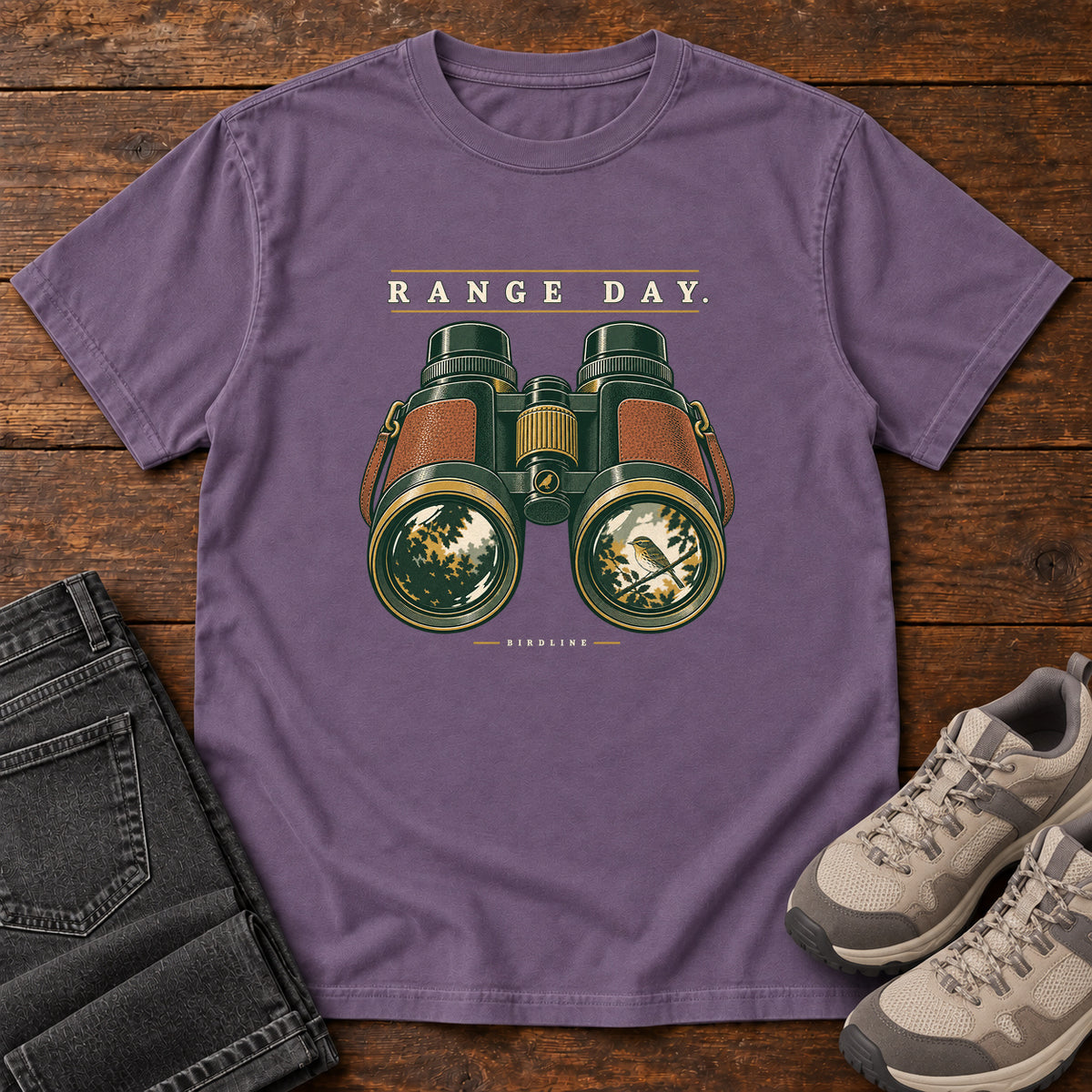 Range Day Binoculars T-Shirt in Grape