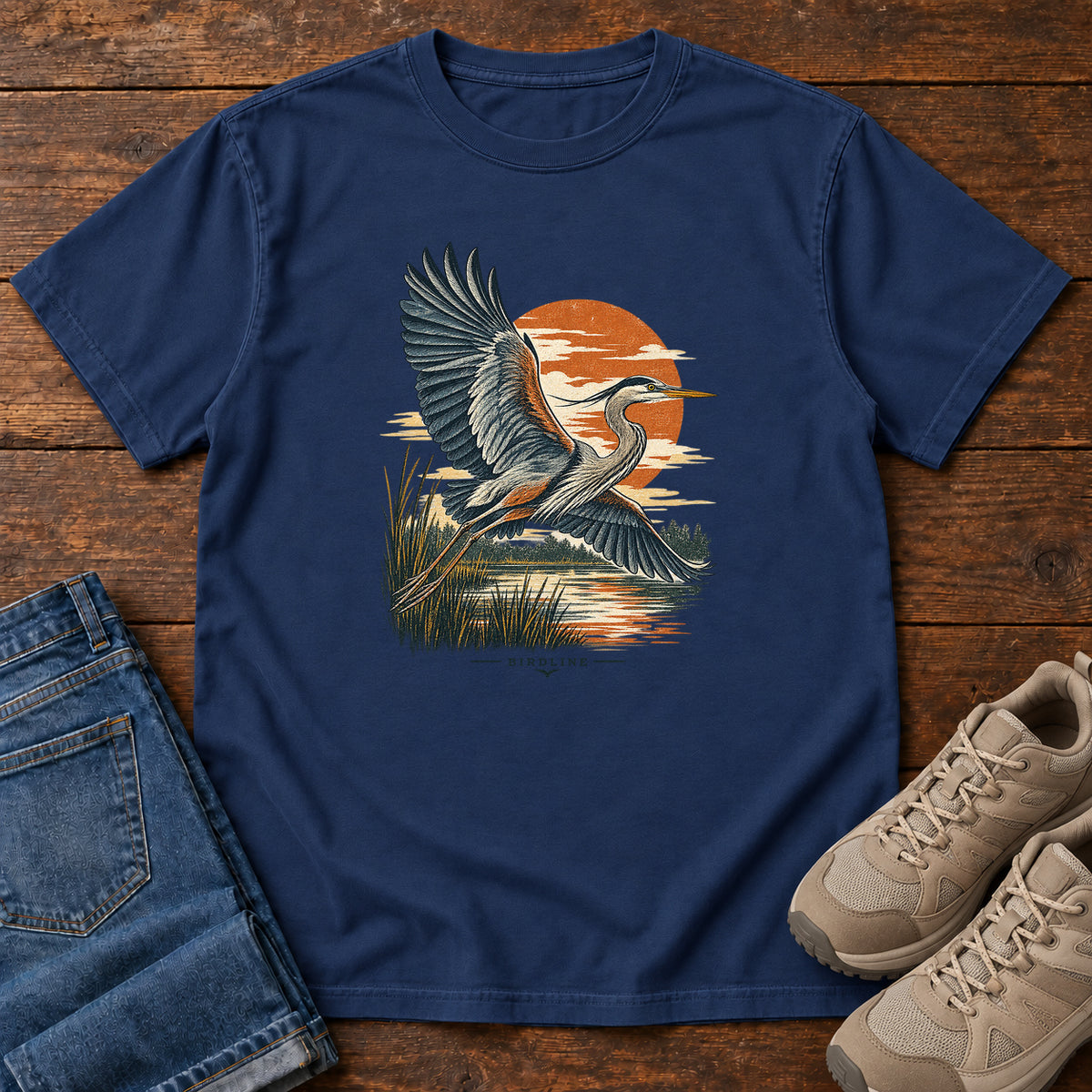 Heron in Flight T-Shirt – Sunset in True Navy