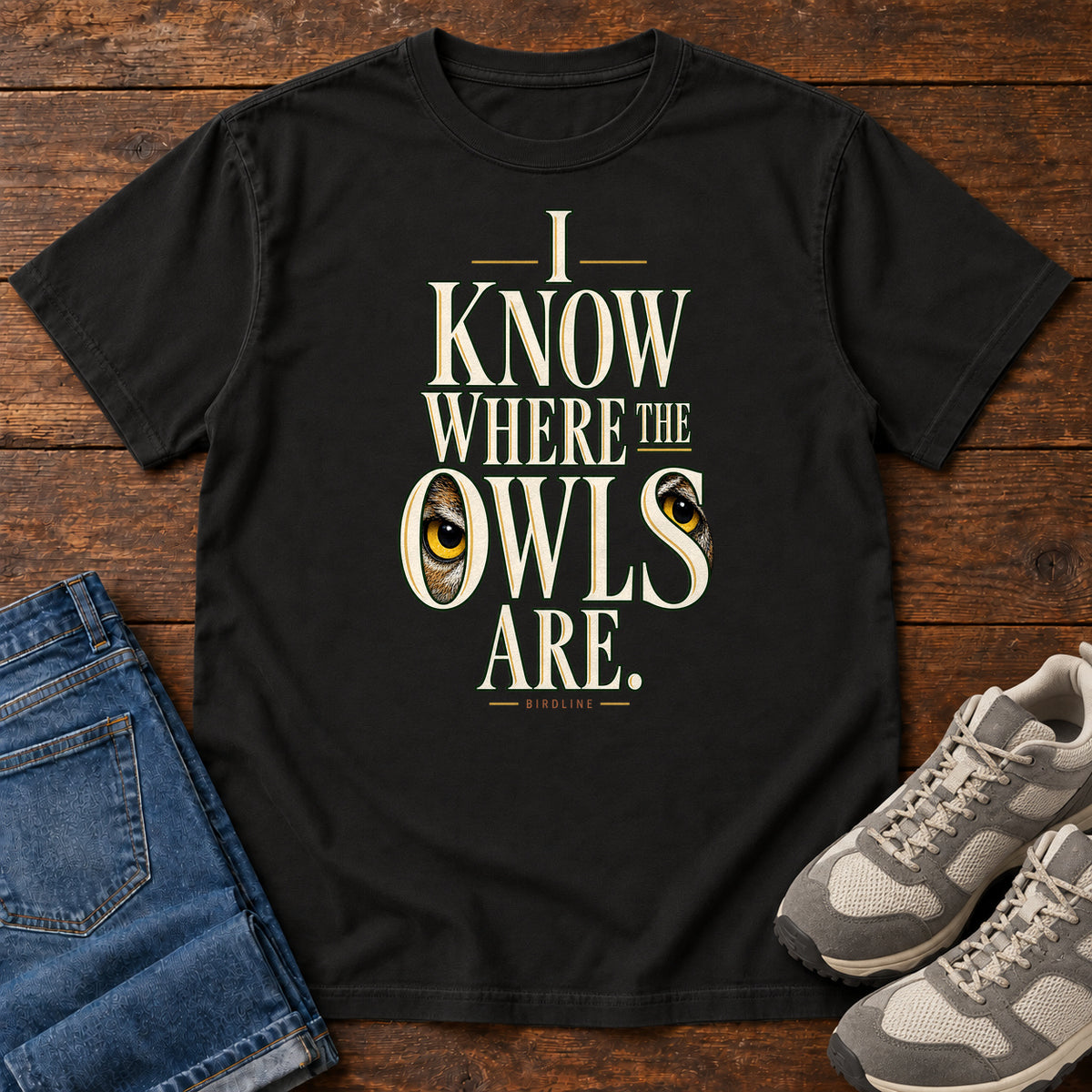 I Know Where the Owls Are T-Shirt in Black