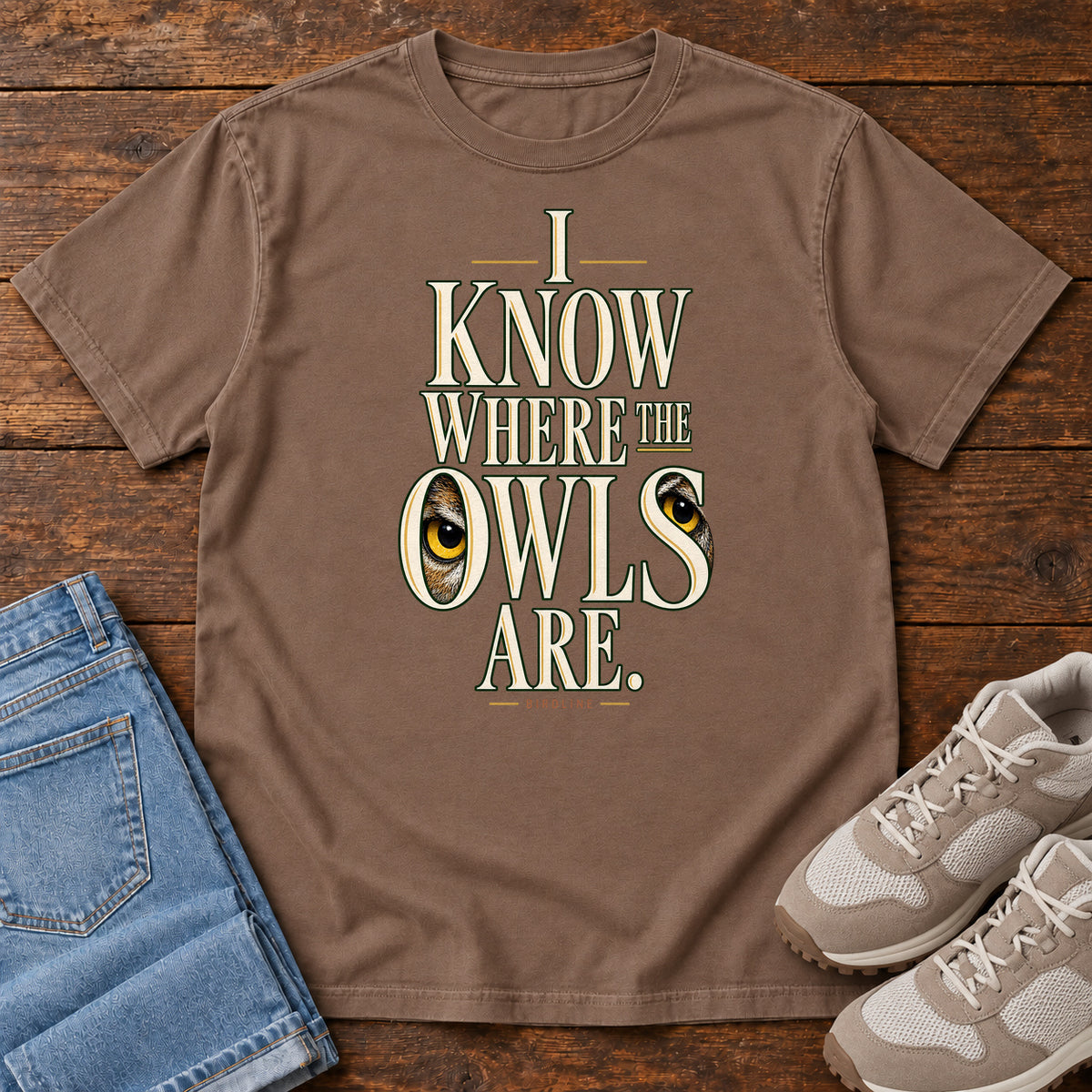 I Know Where the Owls Are T-Shirt in Espresso