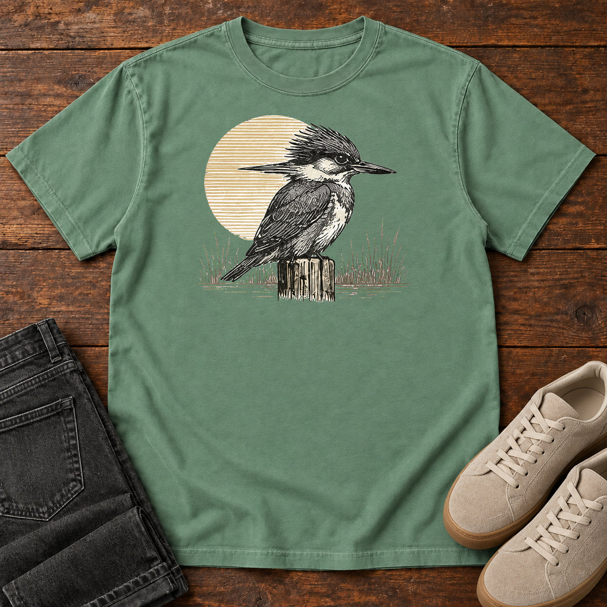 Kingfisher At Rest T-Shirt in Light Green