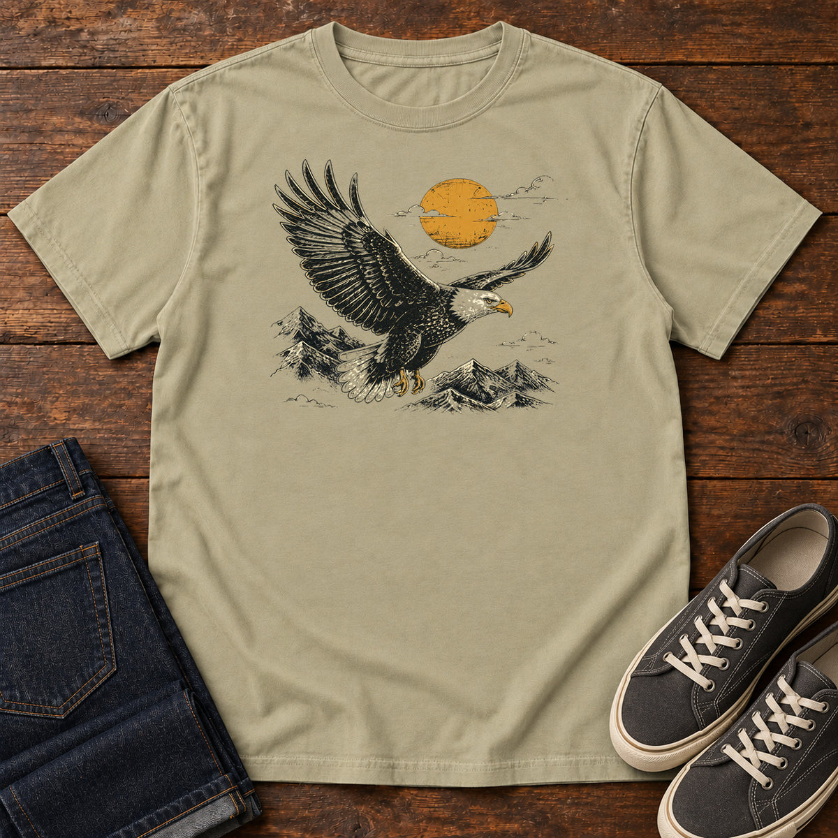 Eagle at Sunrise T-shirt in Khaki