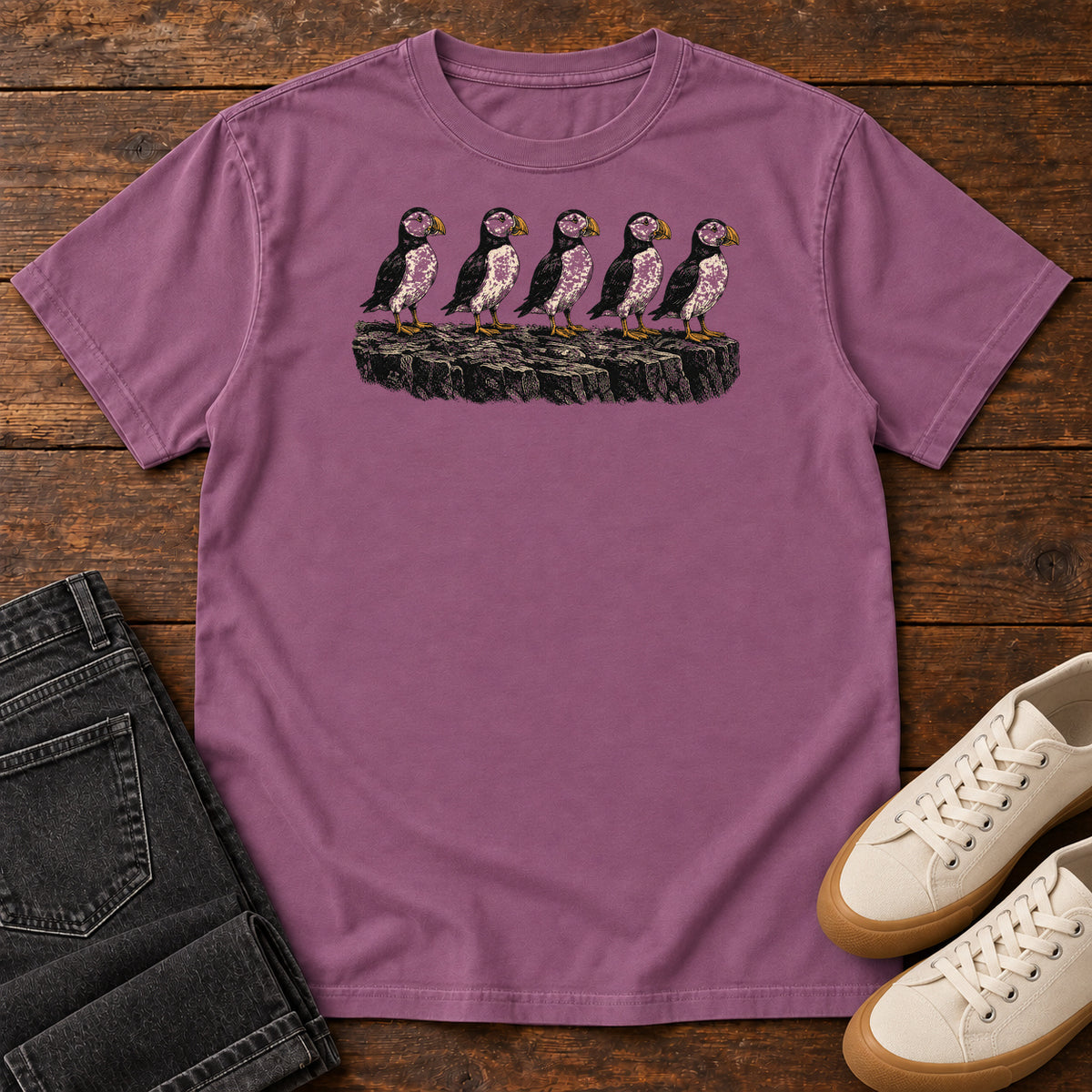 Puffin Row T-shirt in Berry