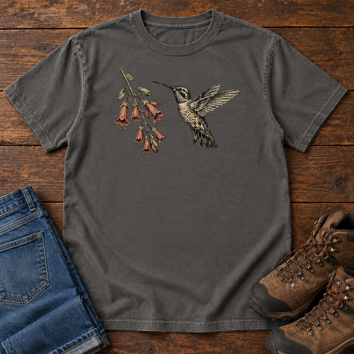 Hummingbird at the Trumpet Vine T-shirt in Pepper