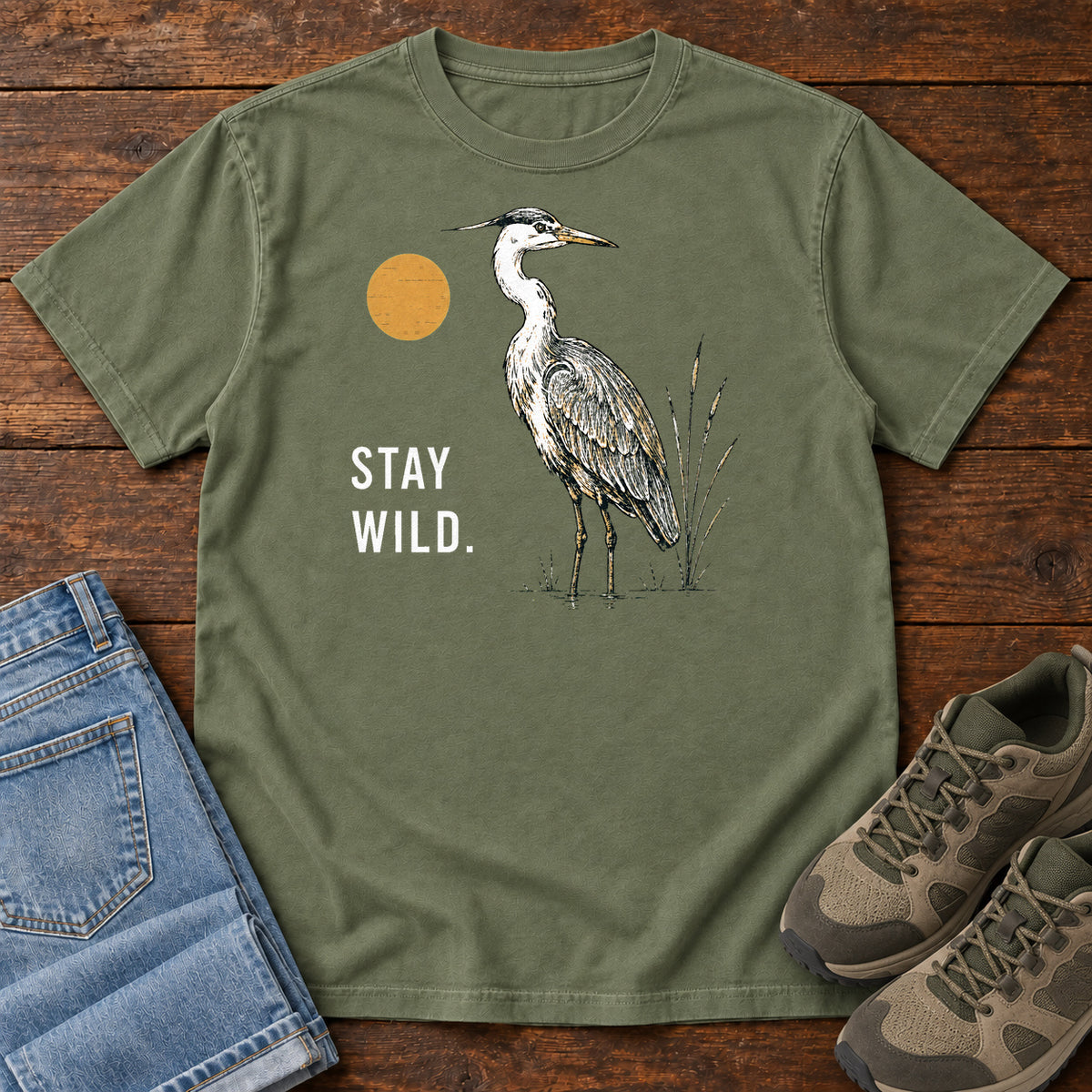 Stay Wild Heron T-shirt in Moss